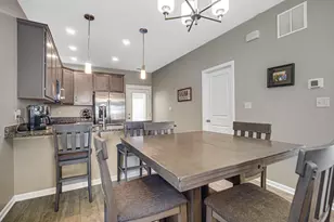 11828 Kentucky St, Crown Point, IN 46307 - Photo 6