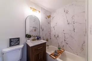 1088 Hobart St, Gary, IN 46406 - Photo 12