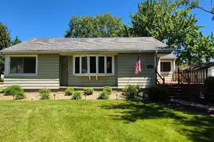 125 Martin Dr, Michigan City, IN 46360 - Photo 2