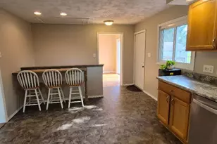 125 Martin Dr, Michigan City, IN 46360 - Photo 10