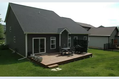 901 Hatch Lake Pkwy, Valparaiso, IN 46385 - Photo 4