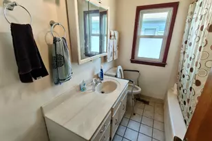 1027 Central Ave, Gary, IN 46407 - Photo 8