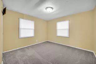 4049 Kentucky St, Gary, IN 46409 - Photo 8