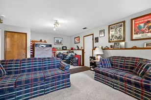 340 Independence Dr, Valparaiso, IN 46383 - Photo 20