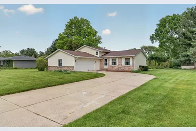 340 Independence Drive, Valparaiso, IN 46383 - Photo 1