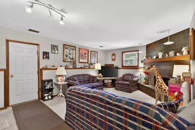 340 Independence Drive, Valparaiso, IN 46383 - Photo 18