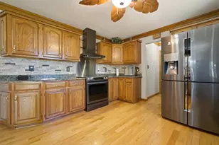 1401 W 95th Pl, Crown Point, IN 46307 - Photo 8
