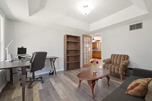 1401 W 95th Pl, Crown Point, IN 46307 - Photo 6