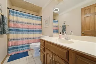 1401 W 95th Pl, Crown Point, IN 46307 - Photo 32