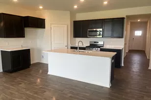 10330 Privet Dr, Crown Point, IN 46307 - Photo 2