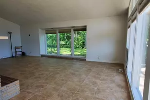 2614 Maple St, Michigan City, IN 46360 - Photo 10