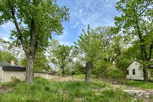 1013 New Hampshire St, Gary, IN 46403 - Photo 1