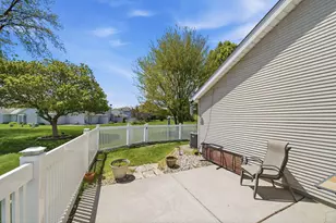 220 Holly Ln, Schererville, IN 46375 - Photo 18