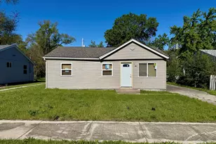 1142 Gibson Pl, Gary, IN 46403 - Photo 1
