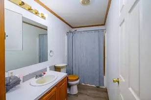 106 W Allen St, Kentland, IN 47951 - Photo 26