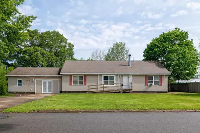 106 W Allen Street, Kentland, IN 47951 - Photo 2