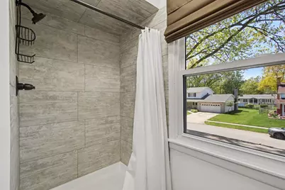 2304 Shannon Drive, Valparaiso, IN 46383 - Photo 24