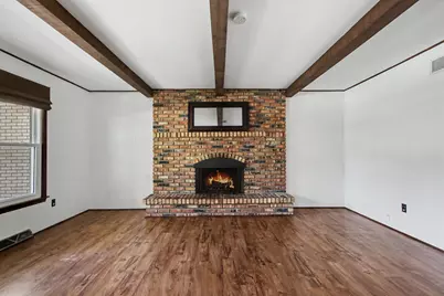 2304 Shannon Drive, Valparaiso, IN 46383 - Photo 4