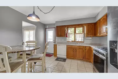 508 James Wittchen Drive, Schererville, IN 46375 - Photo 6