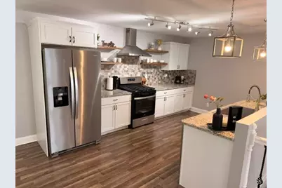 276 W 68th Place, Merrillville, IN 46410 - Photo 2