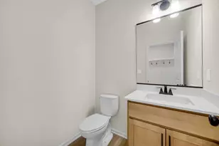 2206 Redwood Ln, Chesterton, IN 46304 - Photo 10