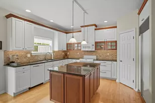 1730 Briam Ct, Valparaiso, IN 46383 - Photo 16