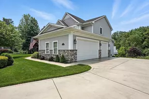 1730 Briam Ct, Valparaiso, IN 46383 - Photo 4