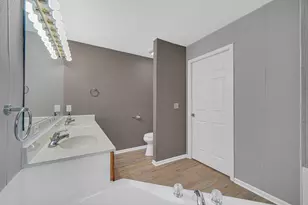 11130 Allendale Ct, Crown Point, IN 46307 - Photo 16