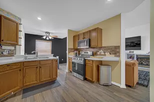 11130 Allendale Ct, Crown Point, IN 46307 - Photo 6