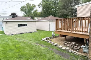 229 Broadmoor Ave, Munster, IN 46321 - Photo 8