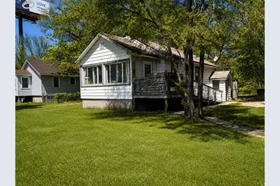 5030 W 27th Avenue, Gary, IN 46406 - Photo 2