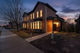 201 N Campbell St, Valparaiso, IN 46385 - Photo 44