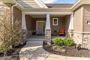 13 Covington Dr, Valparaiso, IN 46385 - Photo 24