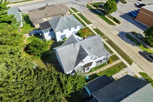 523 Grove St, La Porte, IN 46350 - Photo 6