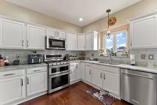 301 E 125th Ave, Crown Point, IN 46307 - Photo 10