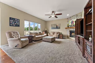 301 E 125th Ave, Crown Point, IN 46307 - Photo 4