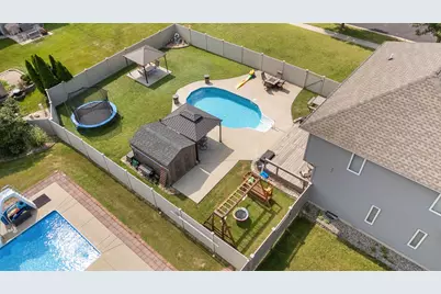 301 E 125th Avenue, Crown Point, IN 46307 - Photo 2