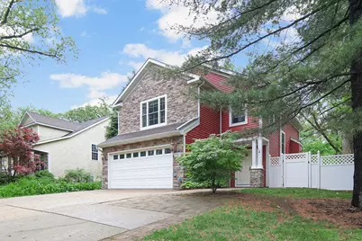 51 Lakeview Drive, Valparaiso, IN 46383 - Photo 1