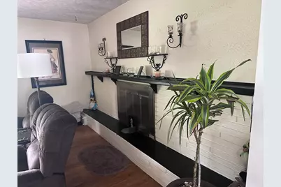 7595 Washington Court, Merrillville, IN 46410 - Photo 14