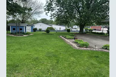 7595 Washington Court, Merrillville, IN 46410 - Photo 8