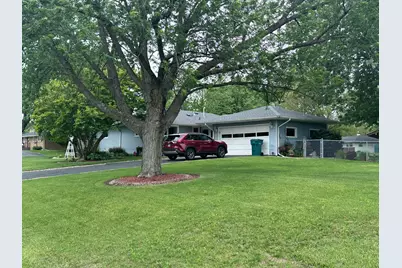 7595 Washington Court, Merrillville, IN 46410 - Photo 4