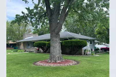 7595 Washington Court, Merrillville, IN 46410 - Photo 10