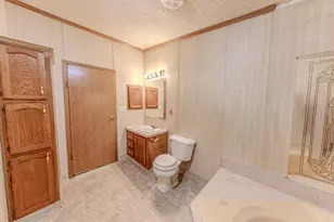 10848 Edgewood Dr, Demotte, IN 46310 - Photo 12