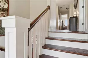 380 E Augustine Dr, Valparaiso, IN 46383 - Photo 20