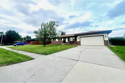 3249 May Street, Portage, IN 46368 - Photo 4