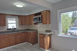 3809 W 11th Ave, Gary, IN 46404 - Photo 4