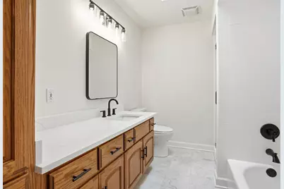 502 W 100 N, Valparaiso, IN 46385 - Photo 24