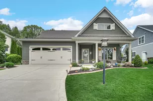 60 N Prairie Pkwy, Valparaiso, IN 46385 - Photo 1