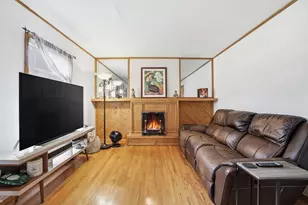 7436 Magoun Ave, Hammond, IN 46324 - Photo 4