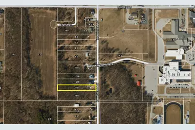 1247 S Roosevelt Road, Knox, IN 46534 - Photo 2